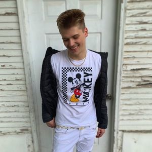 Meet your Posher, Dylan